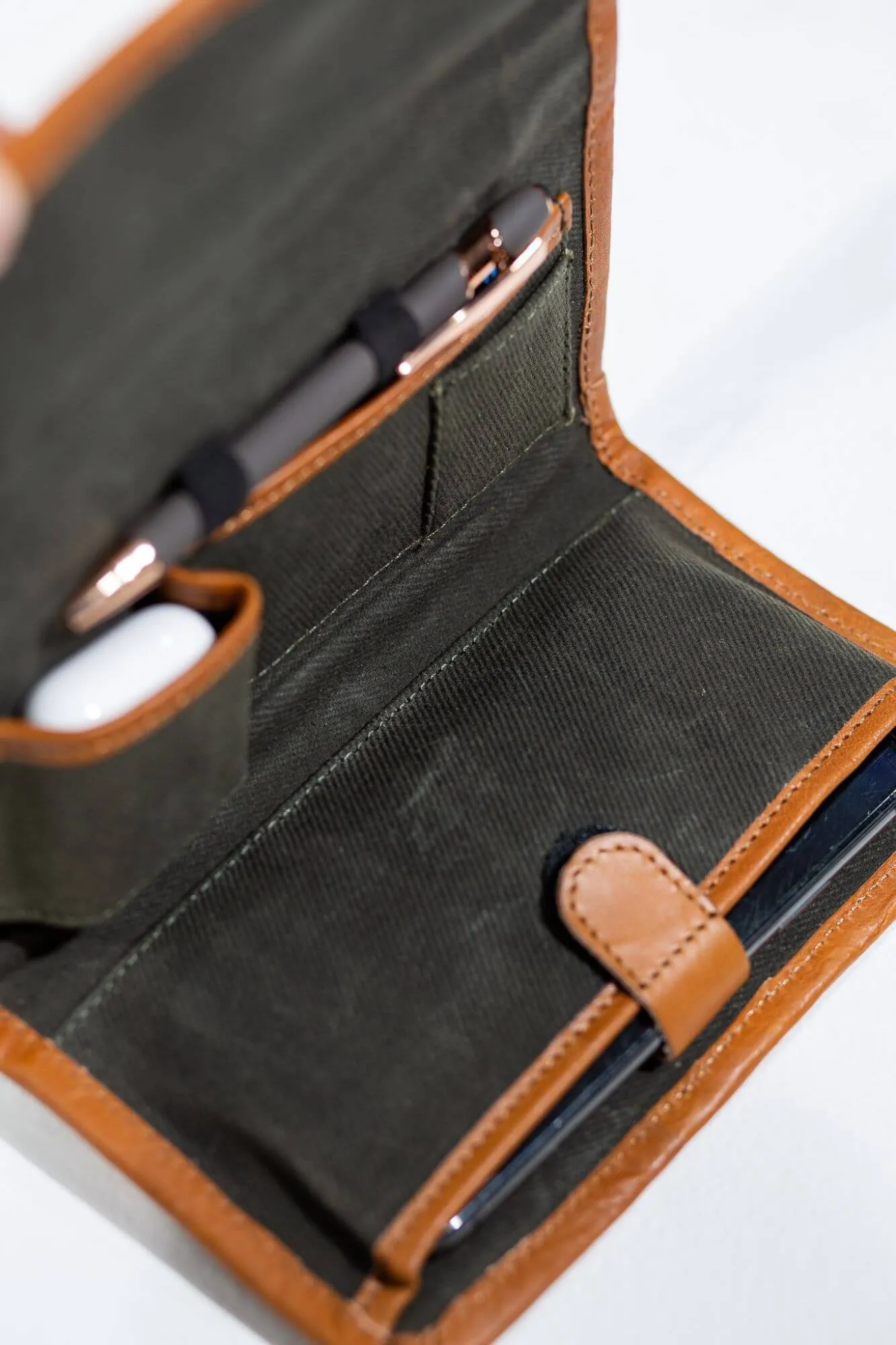 Carter Everyday Tech Wallet