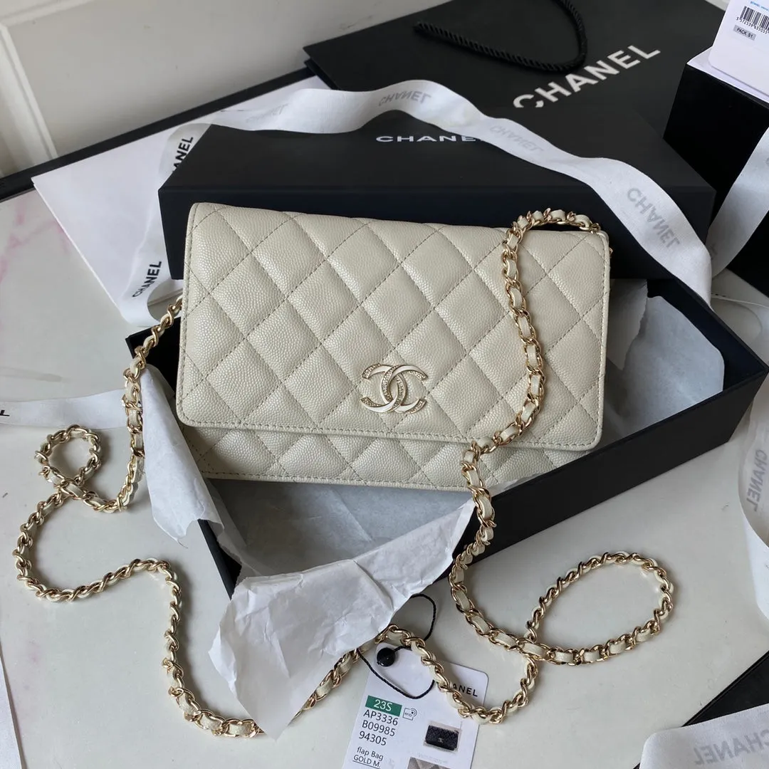 Chanel - Luxury Bag - CHL - 242