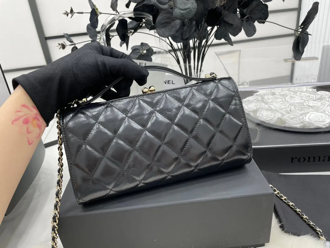 Chanel - Luxury Bag - CHL - 641