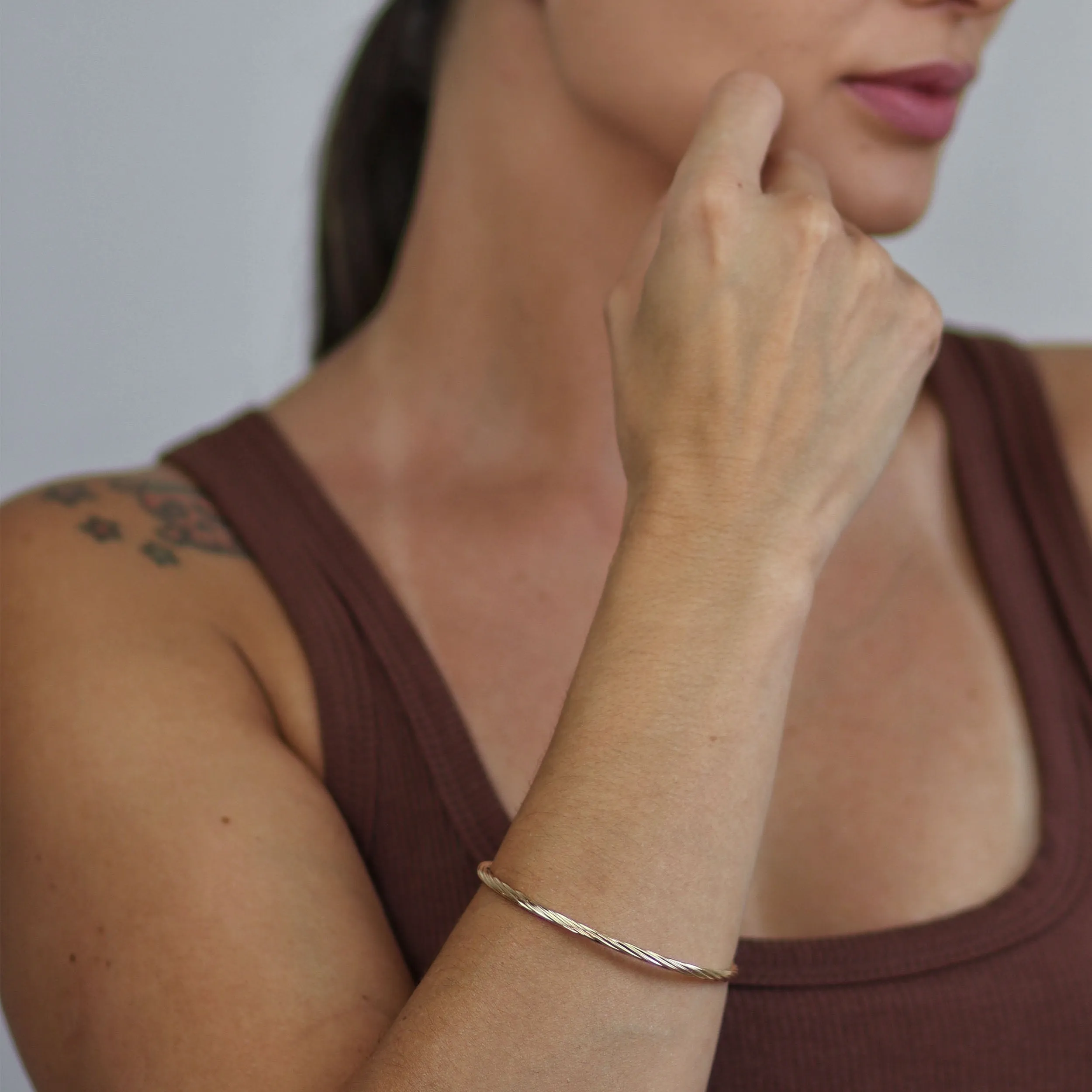 Classic Thin Simple Gold Plated Bangle Stacking Bracelet Set For Women