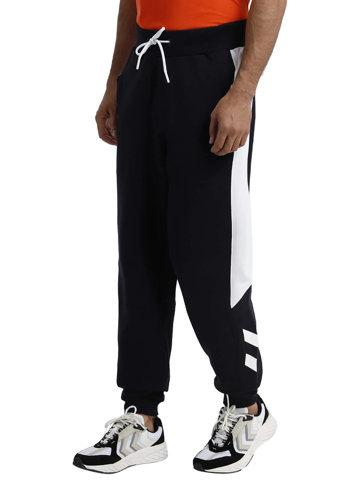 Claus Men Cotton Black Training Pant