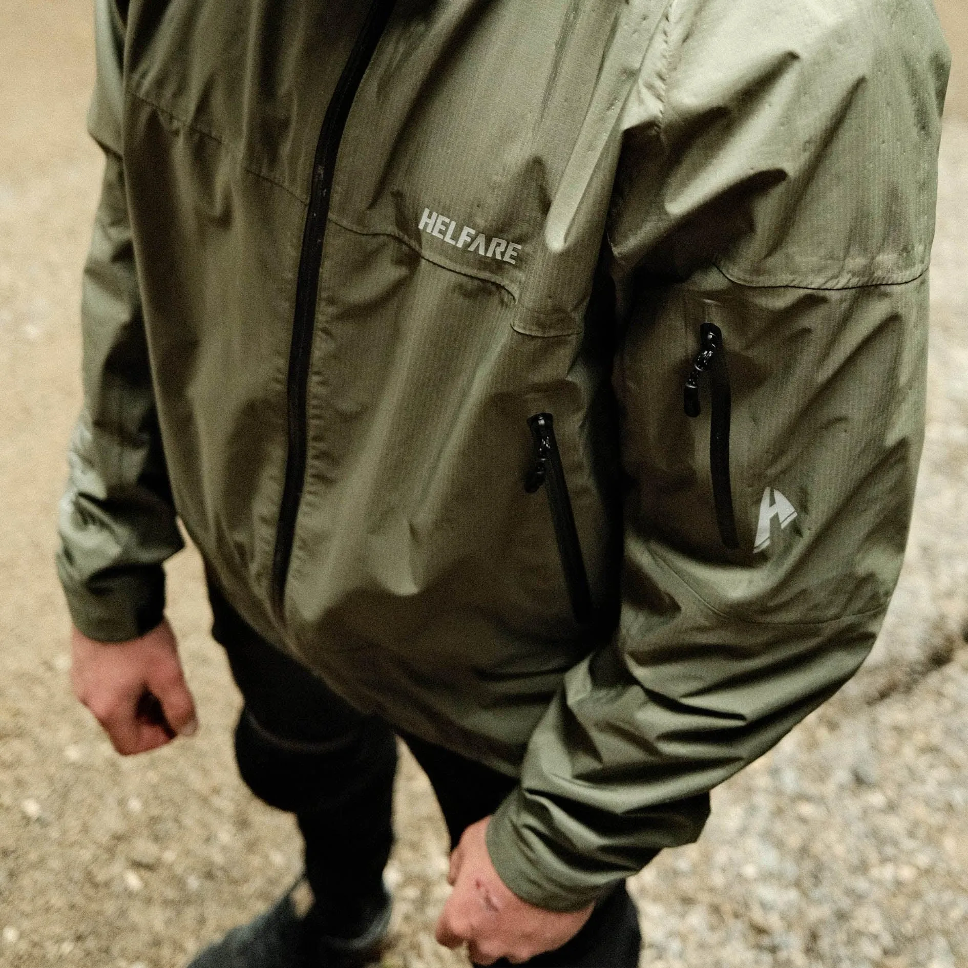 HYDRO 2.5L JACKET | Moss