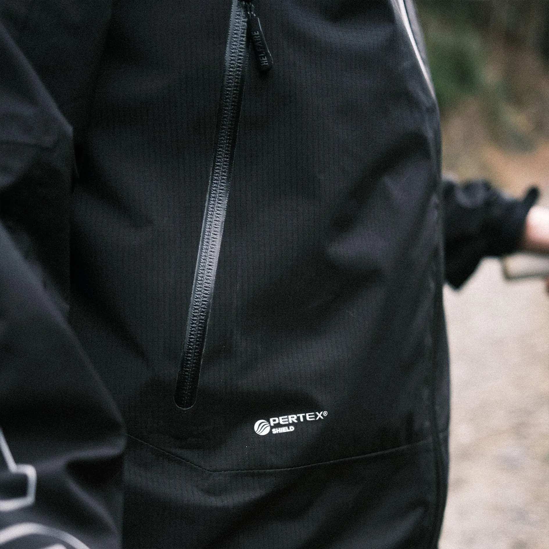 HYDRO 2.5L JACKET | Onyx