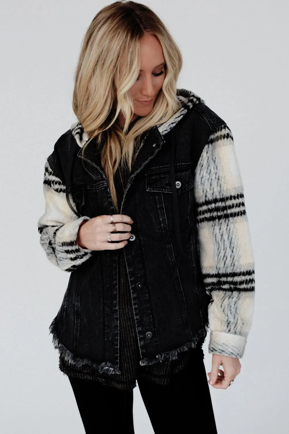 Plaid Sleeve Frayed Hem Hooded Denim Jacket