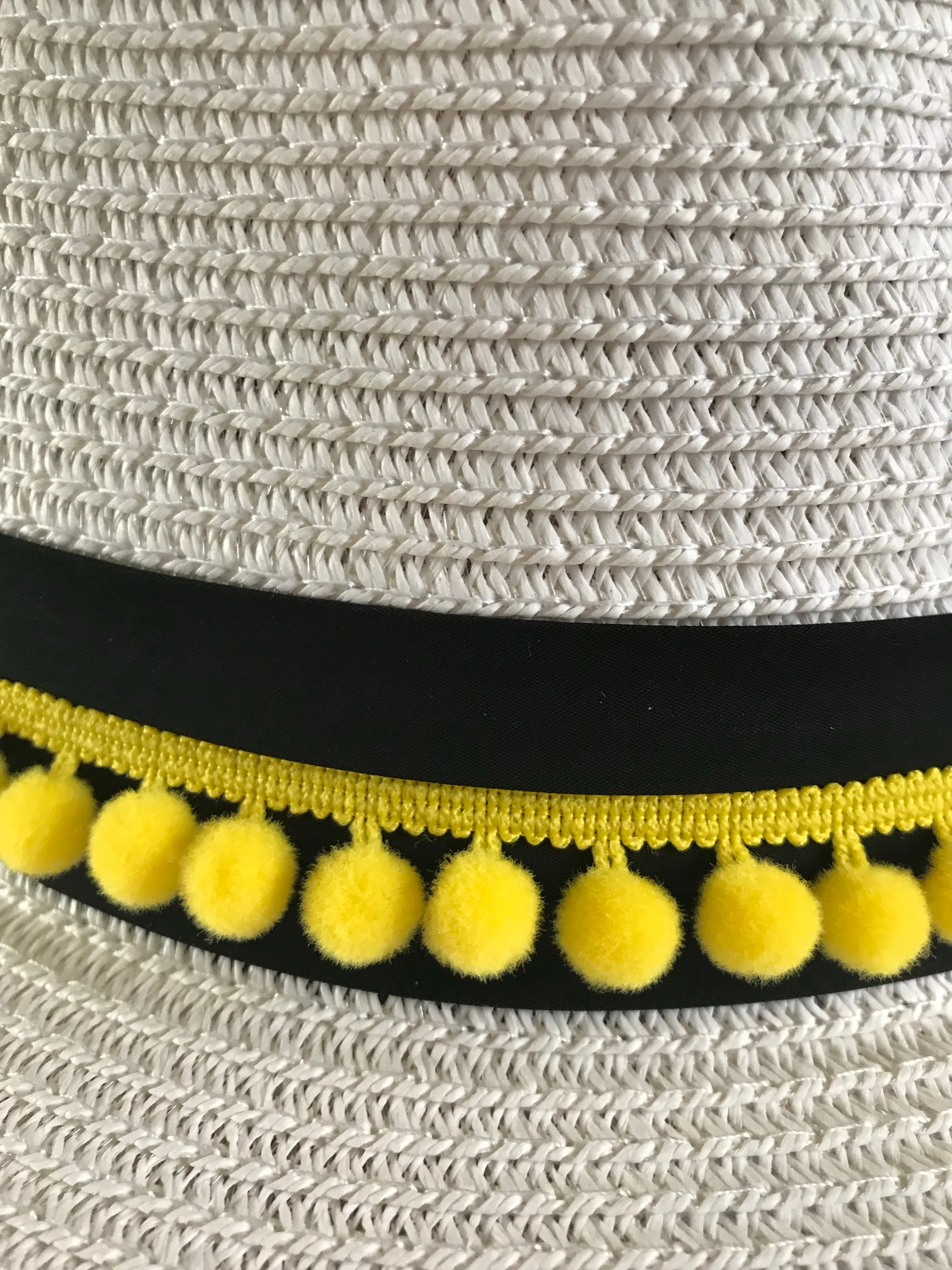 Pom Pom Trilby