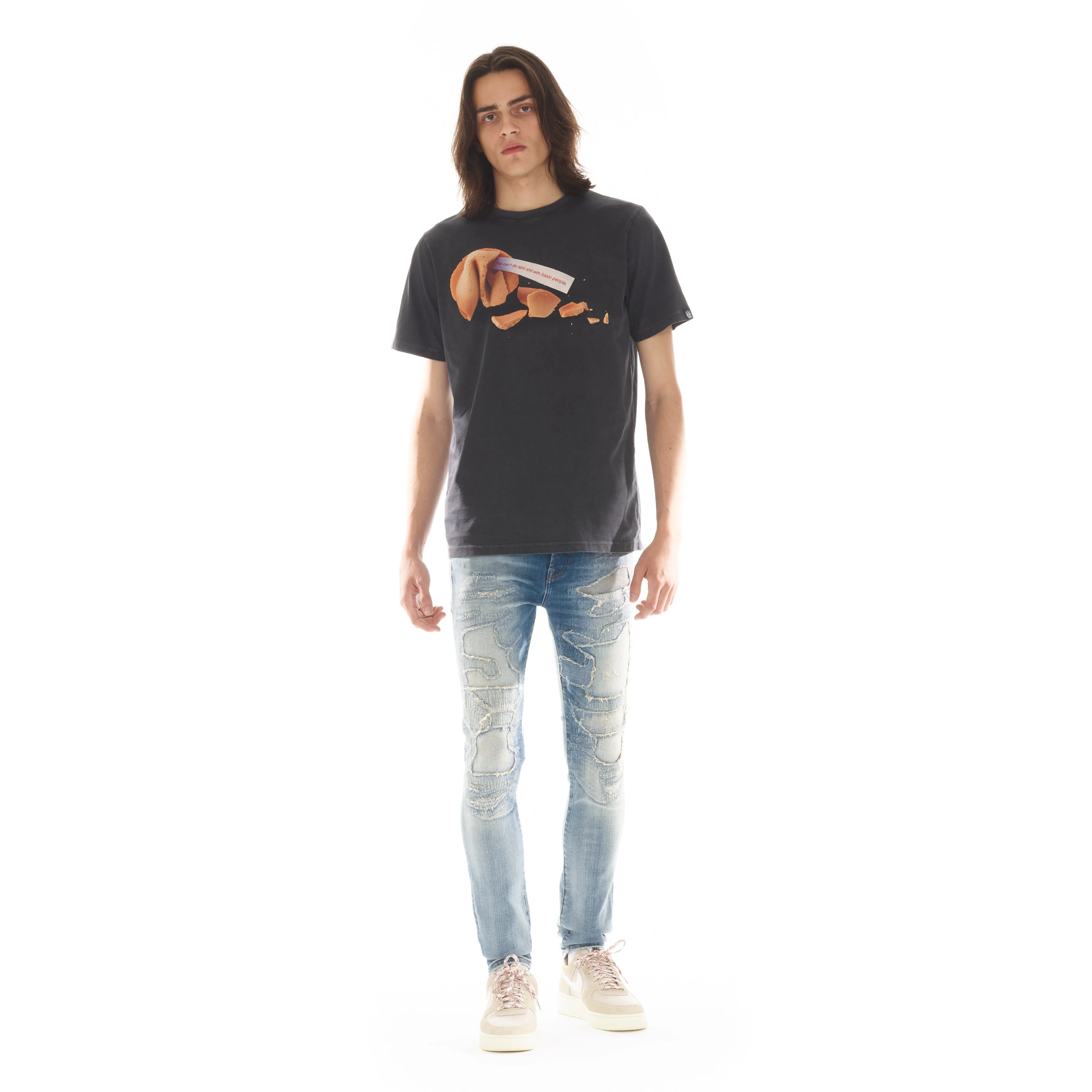 SHORT SLEEVE CREW NECK TEE "FORTUNE" IN VINTAGE CHARCOAL
