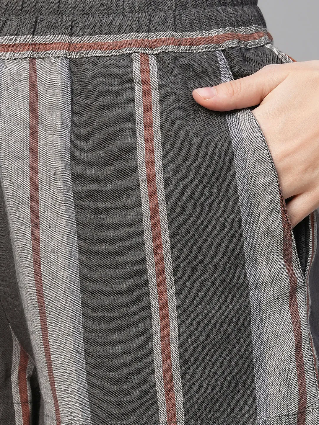 Women's Grey Viscose Linen Regular Fit Shorts